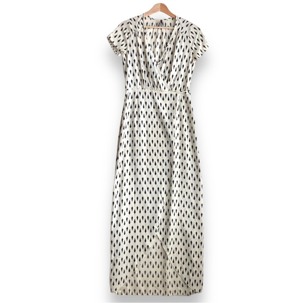 Lulu's Women's cream diamond print Short sleeve wrap maxi dress, Sz XS - Picture 4 of 16